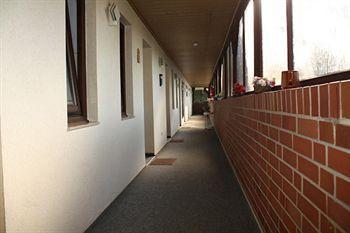 Hotel Pension Check In Güstrow Exterior foto